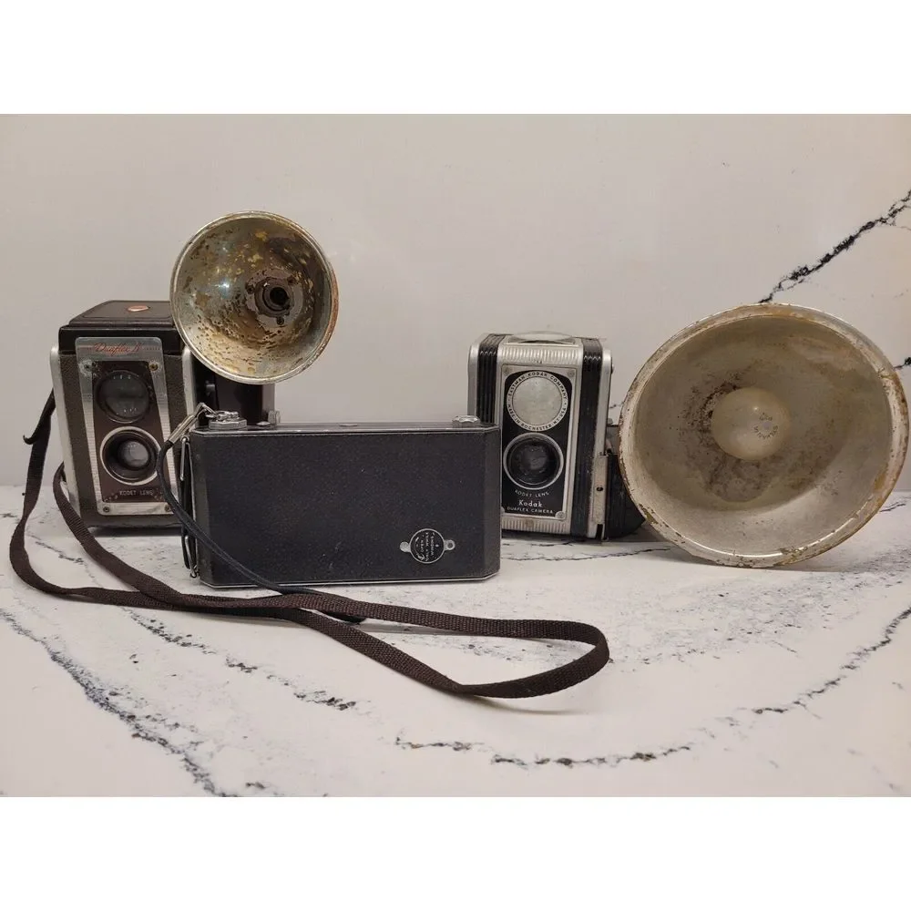 Vintage Kodak Cameras Lot Of‎ 3 Film Cameras Duaflex Six-20 Untested AS IS